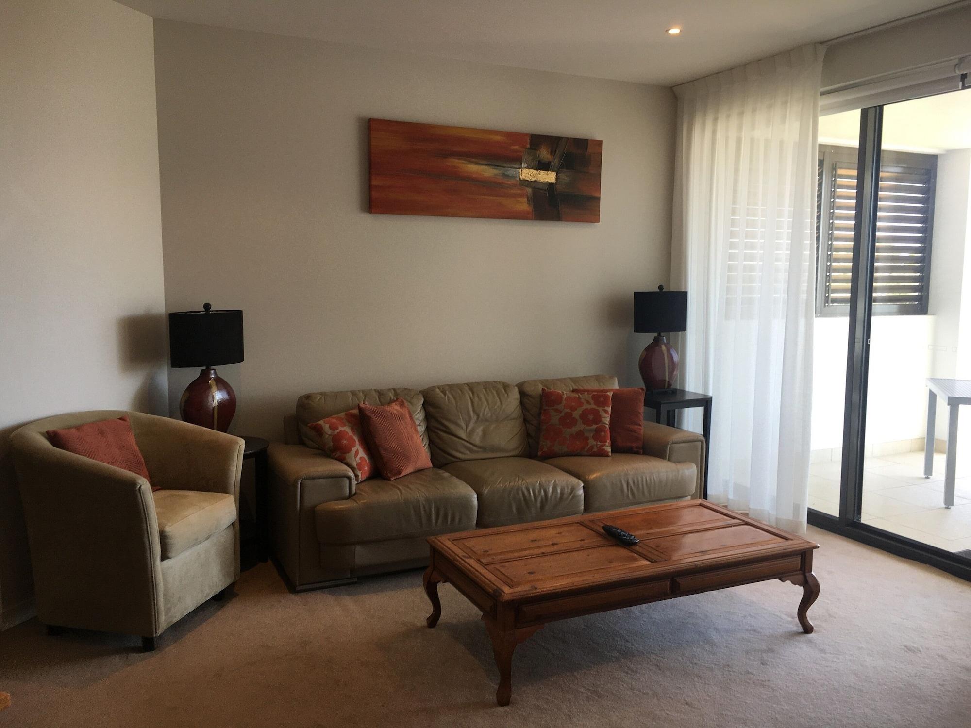 Grand Mercure Allegra Hervey Bay Exteriör bild Living room